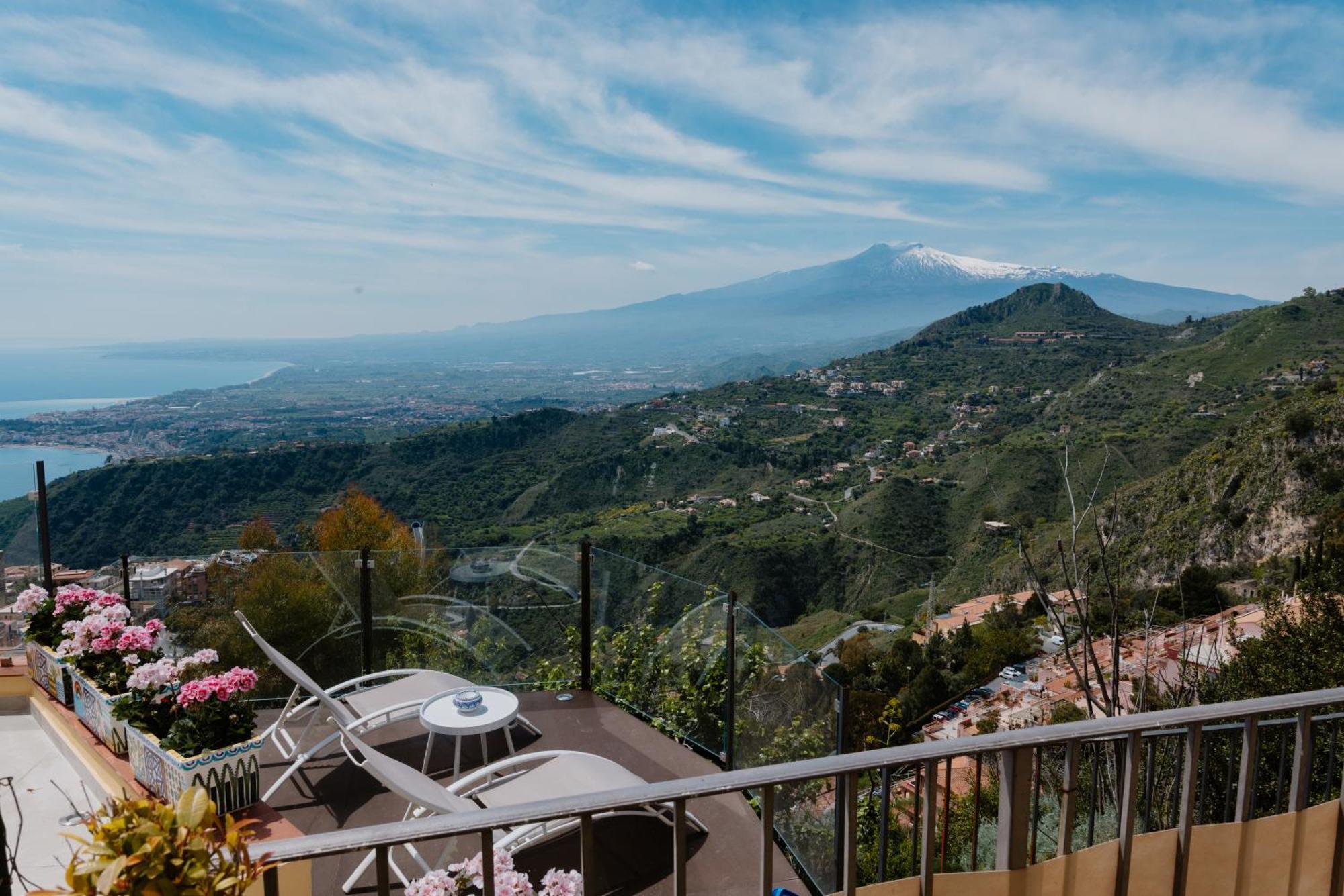 Villa Da Vinci Luxury Panoramic Apartments - Taormina Rooms Collection Ngoại thất bức ảnh