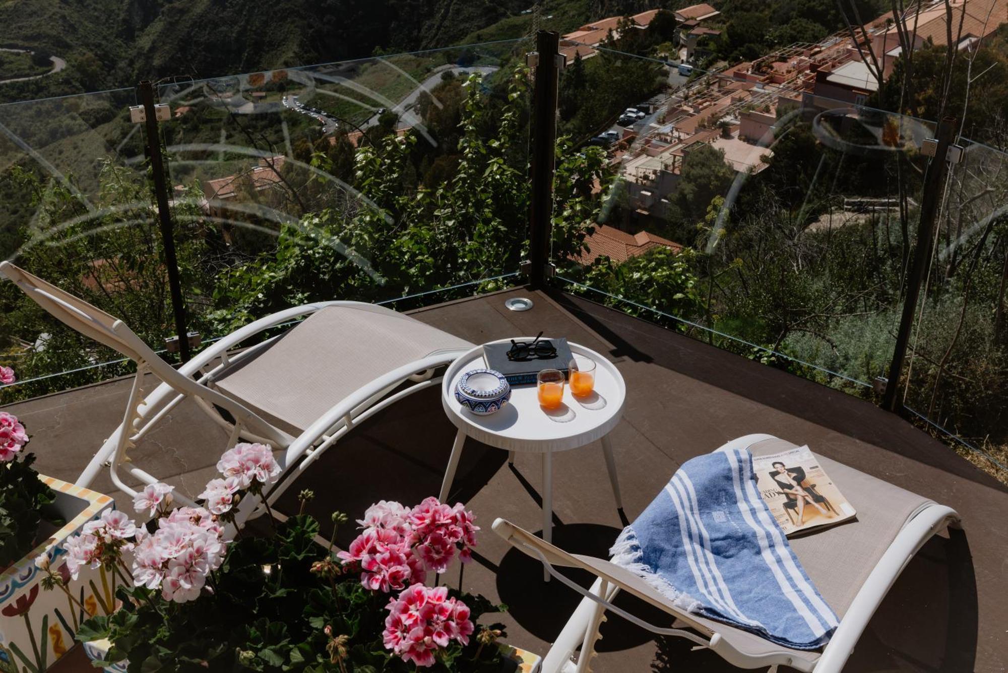 Villa Da Vinci Luxury Panoramic Apartments - Taormina Rooms Collection Ngoại thất bức ảnh