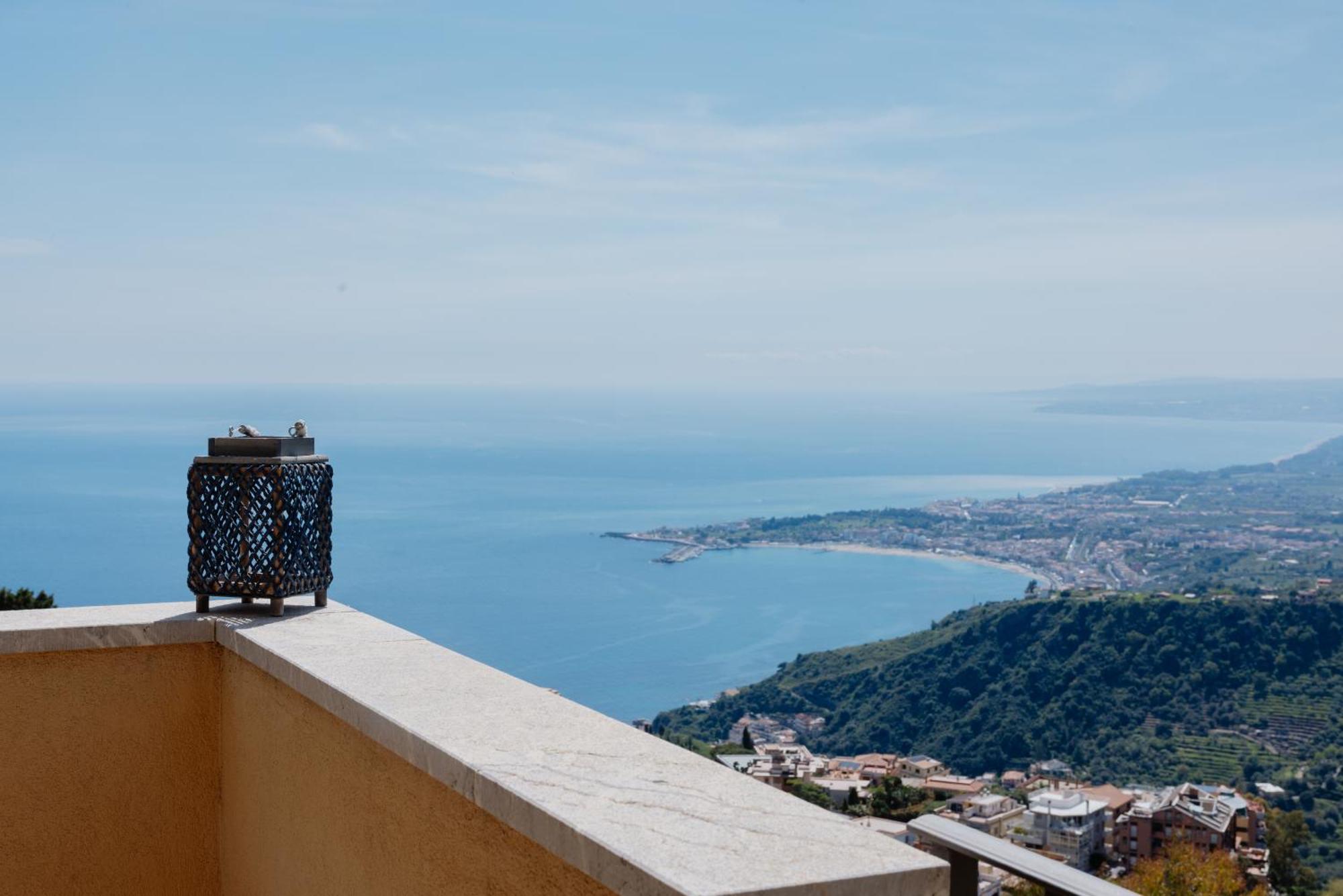 Villa Da Vinci Luxury Panoramic Apartments - Taormina Rooms Collection Ngoại thất bức ảnh
